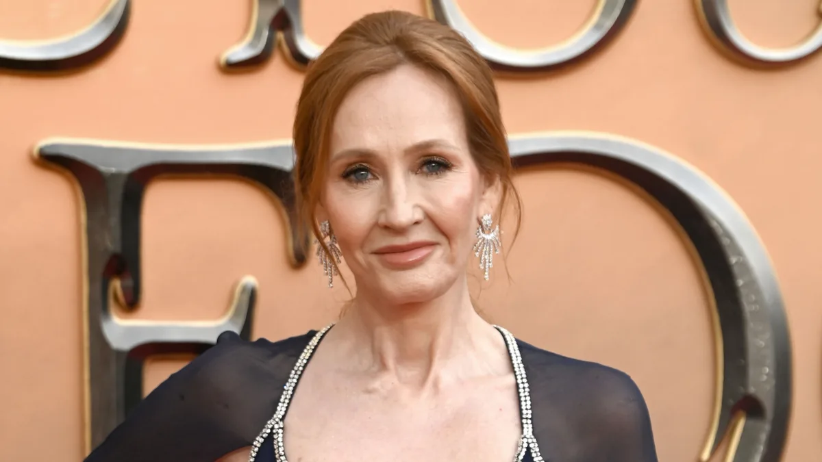 Documentário sobre J.K. Rowling explorará as polêmicas da autora de ‘Harry Potter’