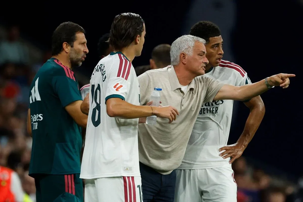 Real Madrid vence na estreia de Mourinho, mas sofre contra o Espanyol em noite discreta de Vini Jr.