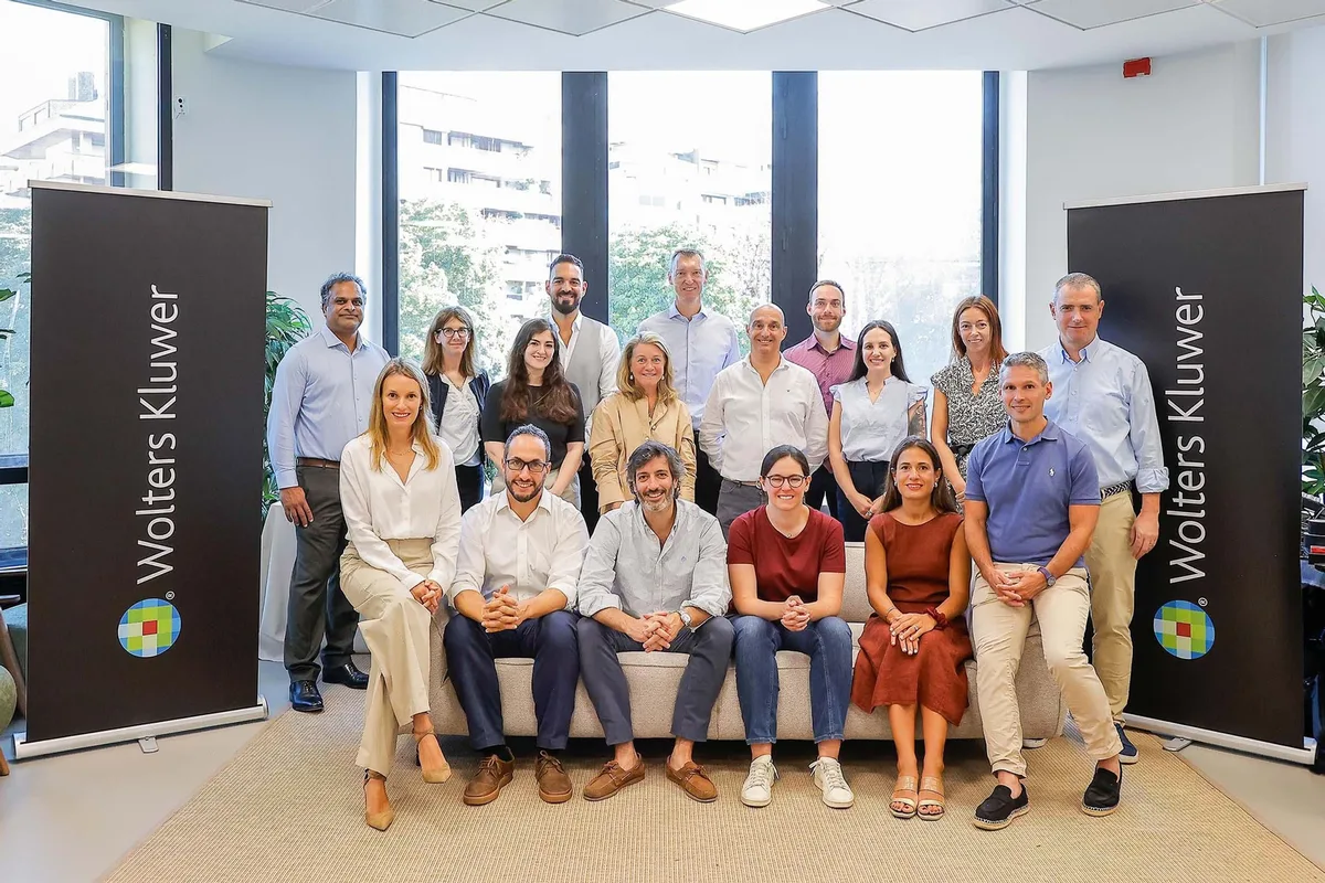 Un empresario de Vigo reparte cuatro millones de euros entre sus 120 trabajadores tras vender su empresa