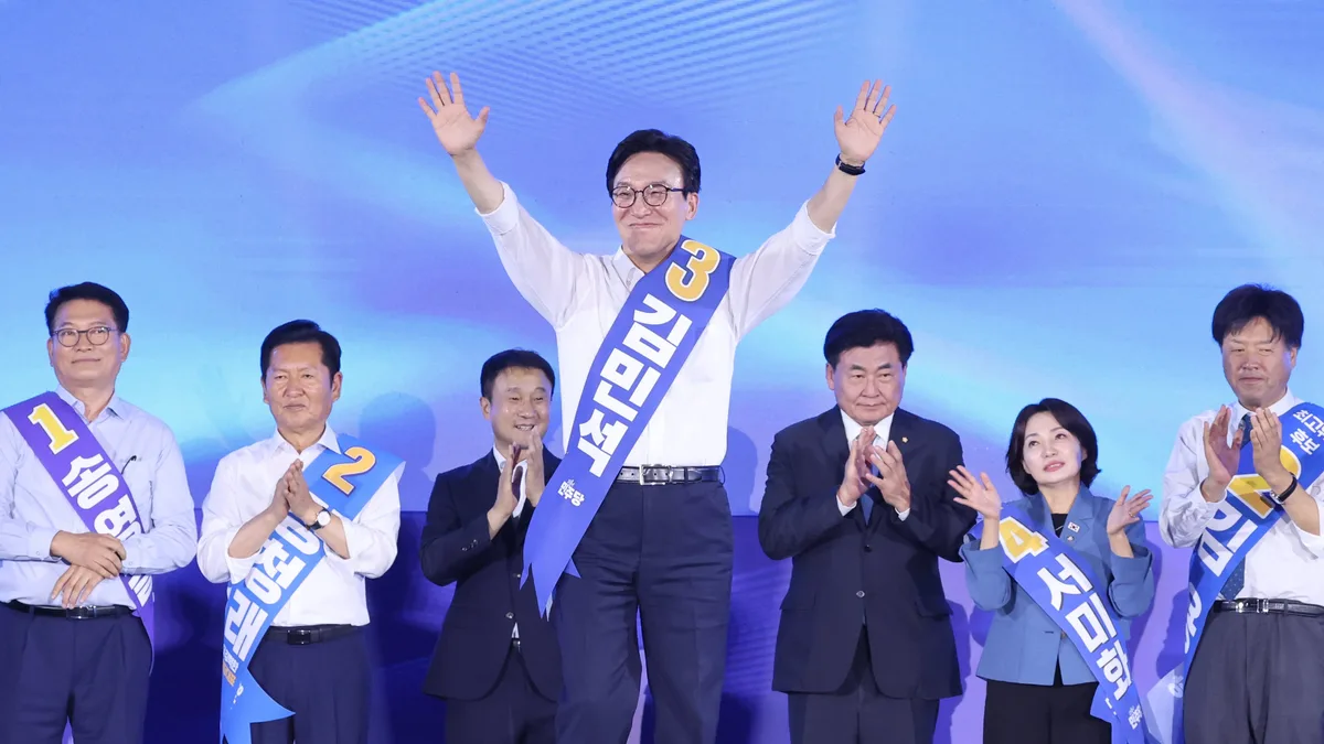 與 당원 투표 김민석 49.90%, 정청래 41.52%