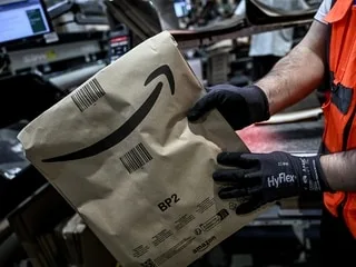 Amazon ne livrera plus gratuitement des livres neufs dans ses casiers automatiques