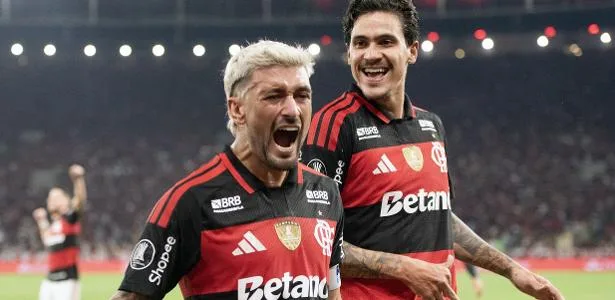 Flamengo elimina Cruzeiro com golaços e avança às quartas da Libertadores