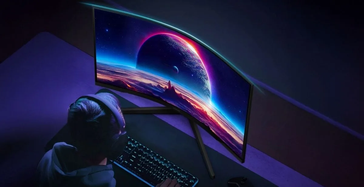 Samsung Odyssey G5 32″ em promoção: que tal um monitor curvo de qualidade por praticamente R$1.100?