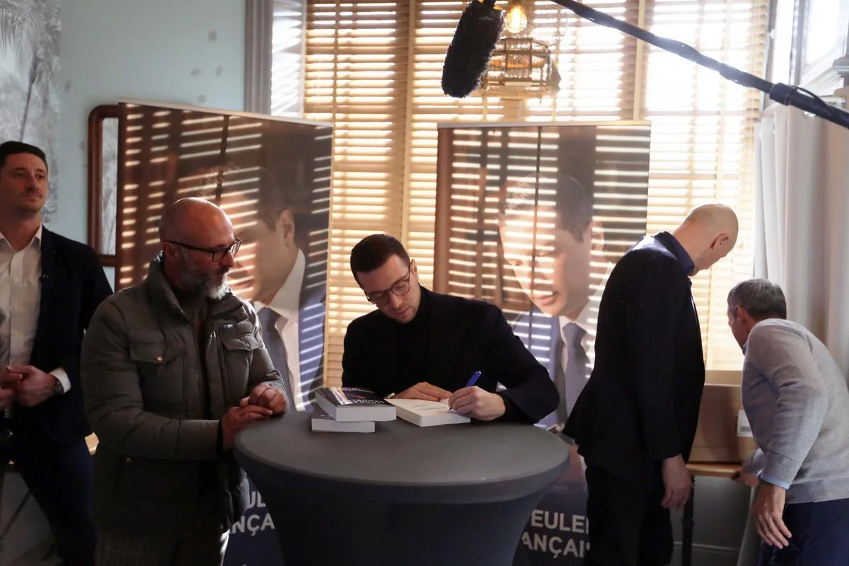 Ses deux livres ont rapporté à Jordan Bardella plus d’un million d’euros de droits d’auteur