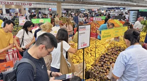 롯데마트, 인도네시아 끌라빠가딩점 재단장…K푸드 콘텐츠 결합