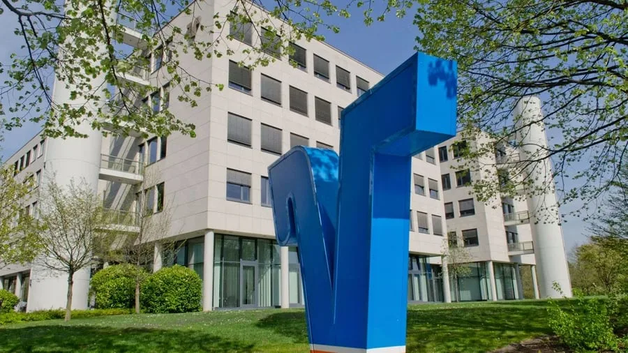 Volksbank Köln Bonn: Bordell-Kredit beschäftigt die Justiz: Staatsanwaltschaft ermittelt gegen Volksbank-Vorstand