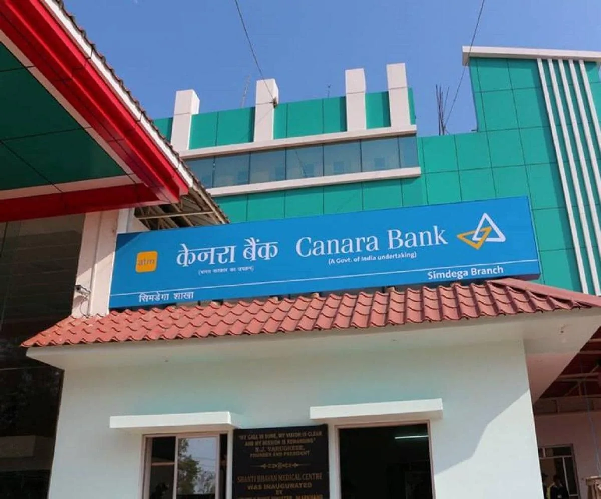 Why are Canara Bank shares down 7% in trade today after Q2 results?