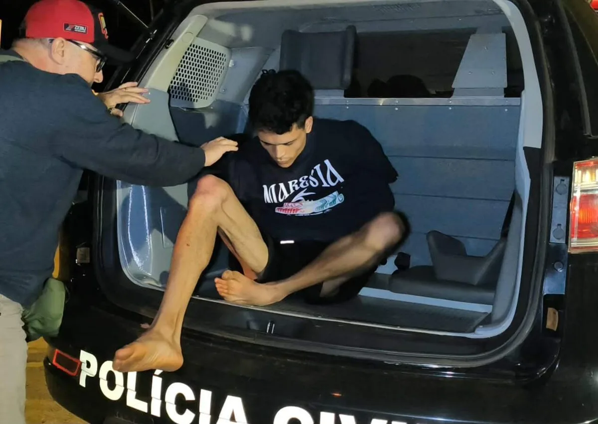 Suspeito de executar jovem de 19 anos em garagem é preso