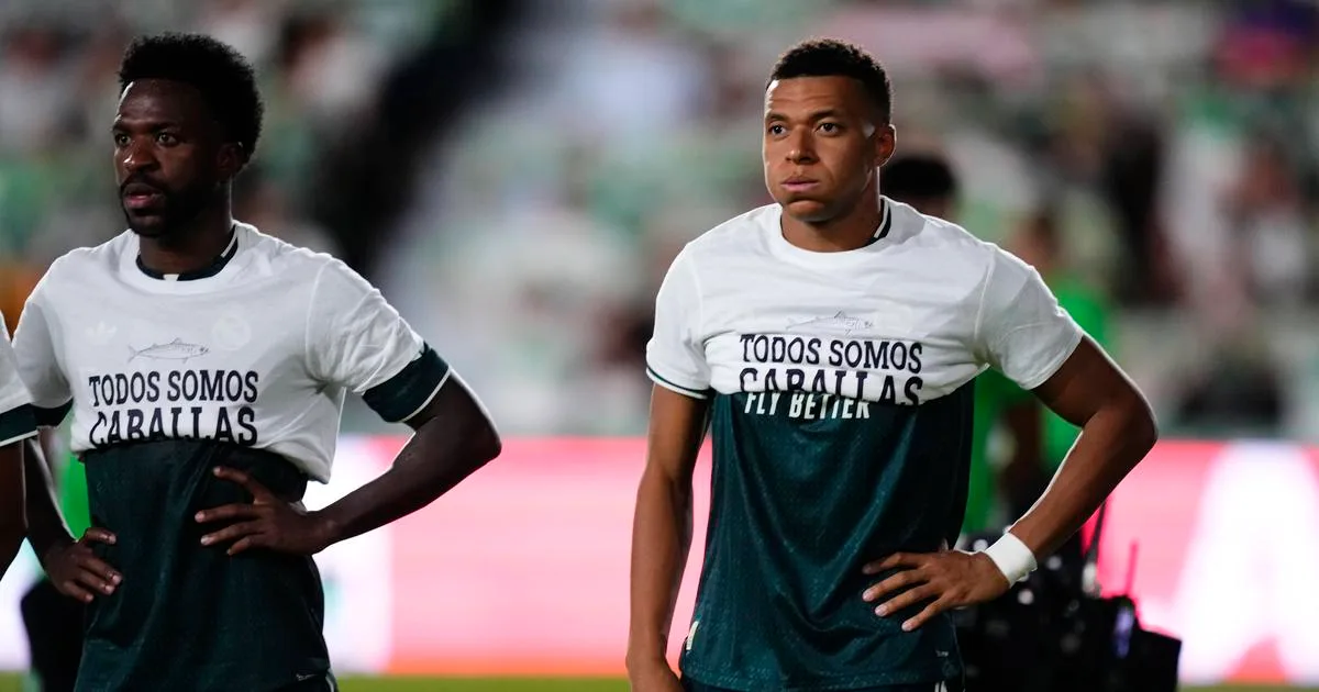 Mbappé quebra o silêncio para explicar polémica com camisola de Ceuta