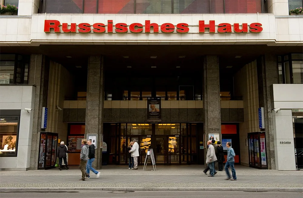 Rússia decide fechar Instituto Goethe no país após encerramento da Casa Russa em Bona
