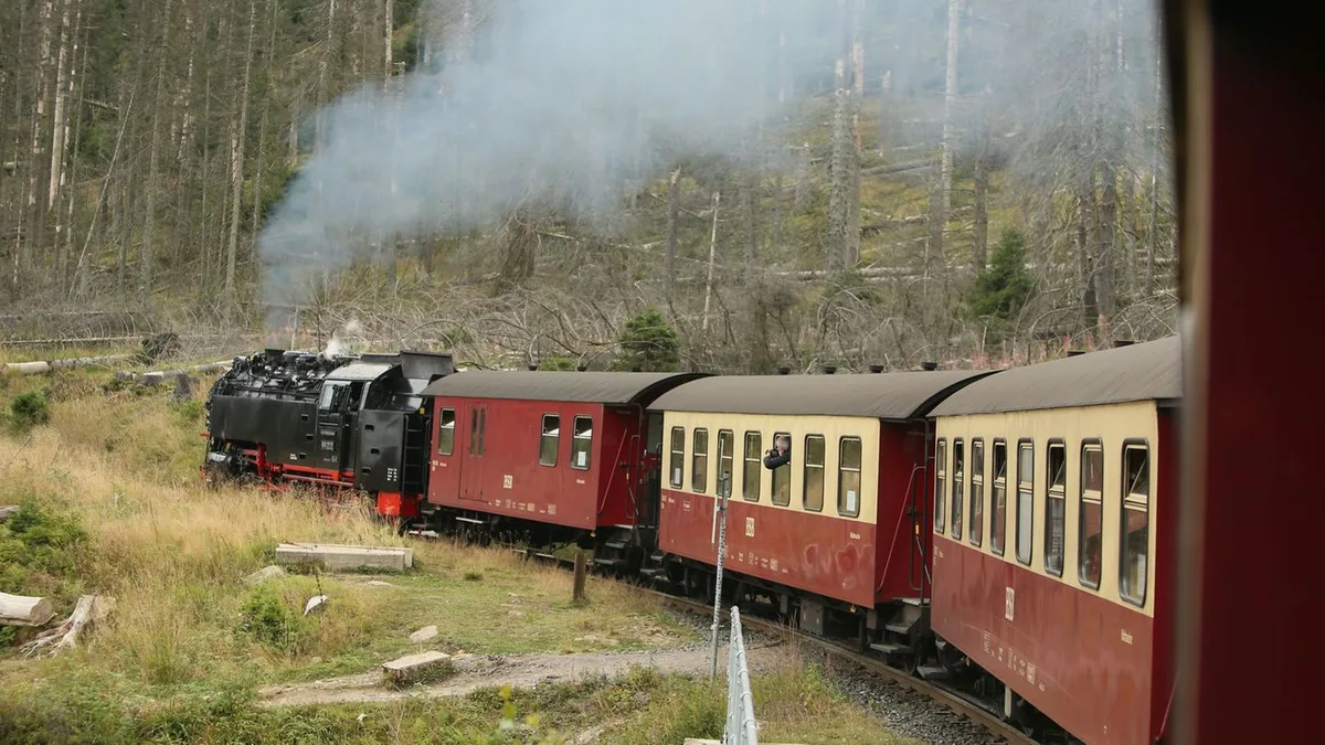 Ausfall wegen Waldbrandgefahr: Brockenbahn fährt wieder mit Dampflok